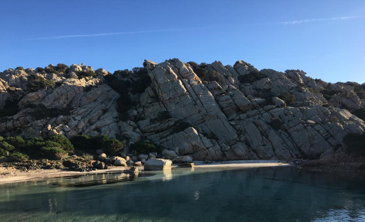 Dimora Conte Bed & Breakfast La Maddalena  Exterior photo